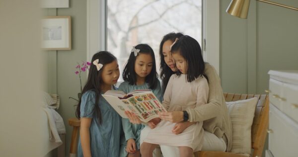 The Biggest Story Bible Storybook - Image 13
