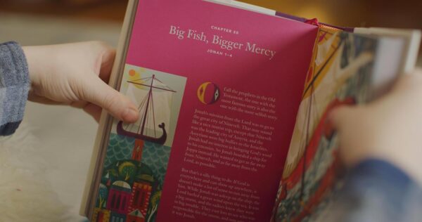 The Biggest Story Bible Storybook - Image 11