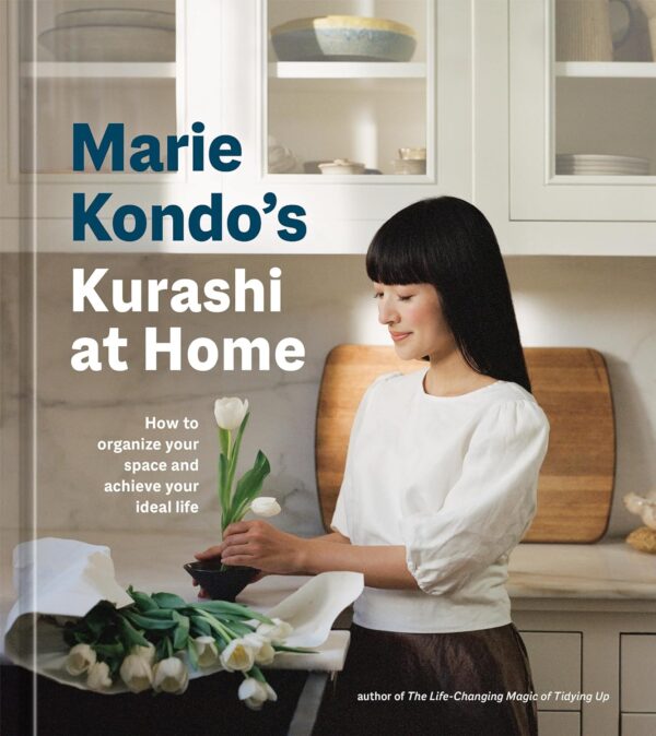 Marie Kondo's Kurashi at Home: How to Organize Your Space and Achieve Your Ideal Life (The Life Changing Magic of Tidying Up) - Image 2