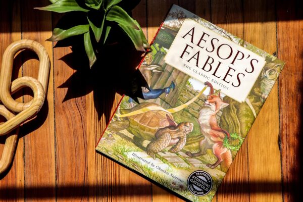 Aesop's Fables Hardcover: The Classic Edition by acclaimed illustrator, Charles Santore (Bedtime Stories With Moral Lessons) (Charles Santore Children's Classics) - Image 8